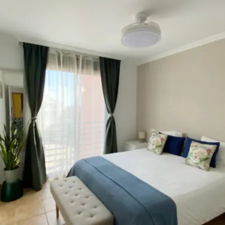 Atico 2 Terrazas, Piscina Y Parking En La Tejita Apartmán