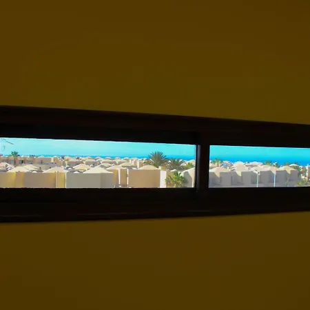Atico 2 Terrazas, Piscina Y Parking En La Tejita דירה